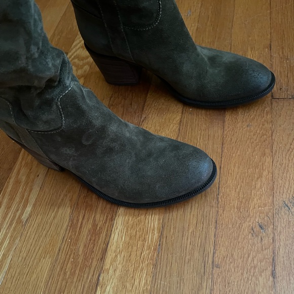 Russell Bromley Suede Boots - Picture 4 of 17